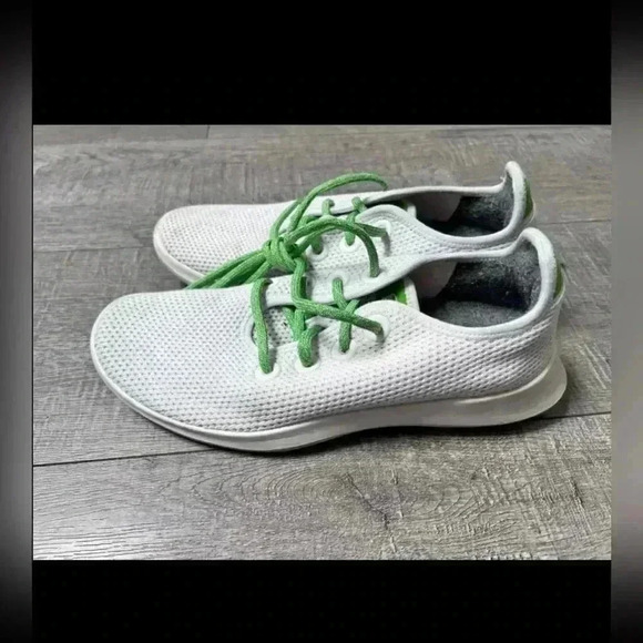 Shake Shack & Allbirds Tree Runner Limited Edition Shoes W9 LIMITED EDITION - Picture 1 of 7